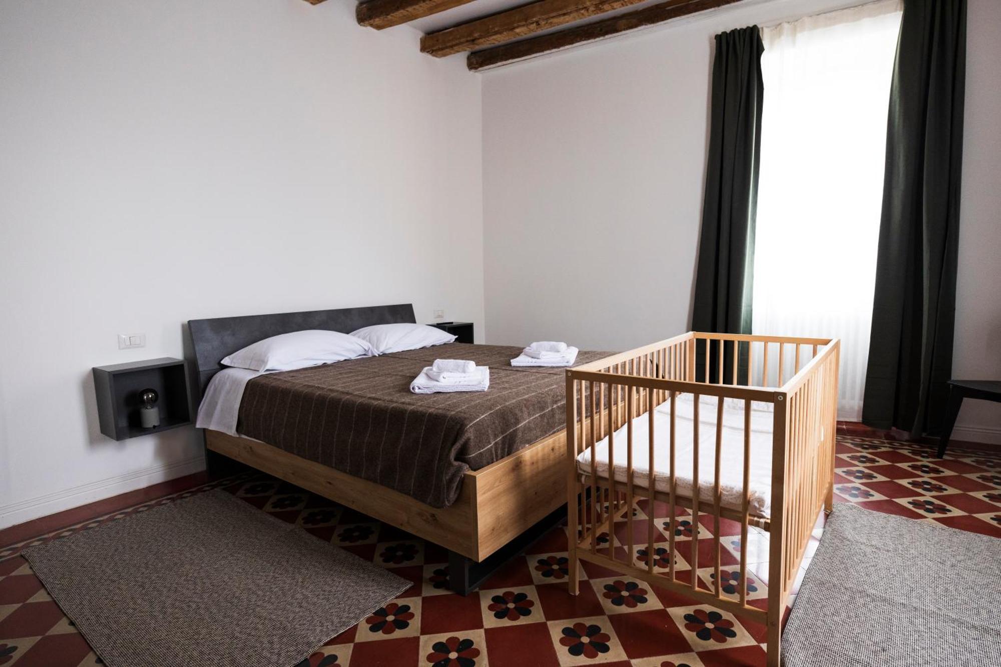 Traditional Italian House - Bergamo Luaran gambar